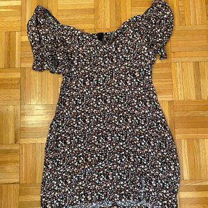 Floral Dress with off the shoulder sleeves and slit